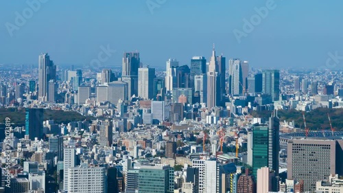 Wallpaper Mural 東京　タイムラプス　高層ビル群　4K Torontodigital.ca