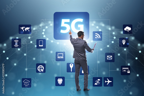 5g internet concept with businessman pressing buttons © Elnur