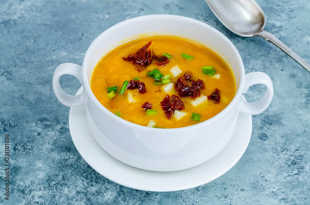 Vegetable soup cream with dried tomatoes and green onions. Vegetable soup cream with dried tomatoes and green onions.