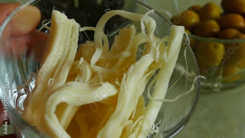 string cheese, varieties of cheese made in turkey, string cheese,