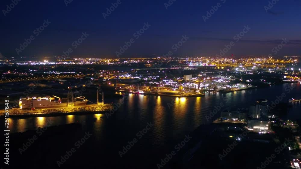 Aerial Germany Hamburg June 2018 Night 30mm 4K Inspire 2 Prores Aerial video of downtown Hamburg in Germany at night. Aerial Germany Hamburg June 2018 Night 30mm 4K Inspire 2 Prores Aerial video of downtown Hamburg in Germany at night.