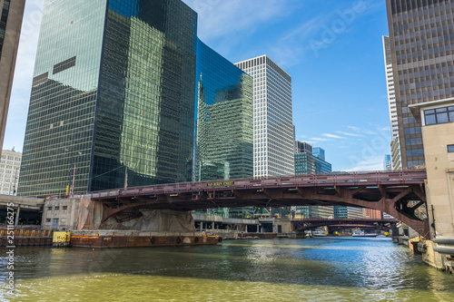 Canvas Print View of The Chicago River and skyscrapers in downtown Chicago,Illinois, USA