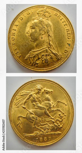 Фотография Gold sovereign coin 1887, (3)