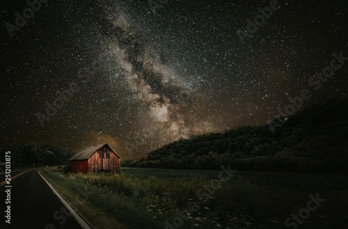 Star Barn © Gregory