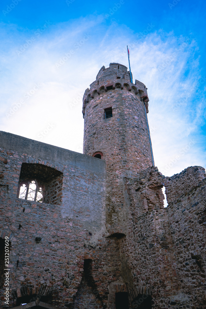 Burgturm Burg Auerbach