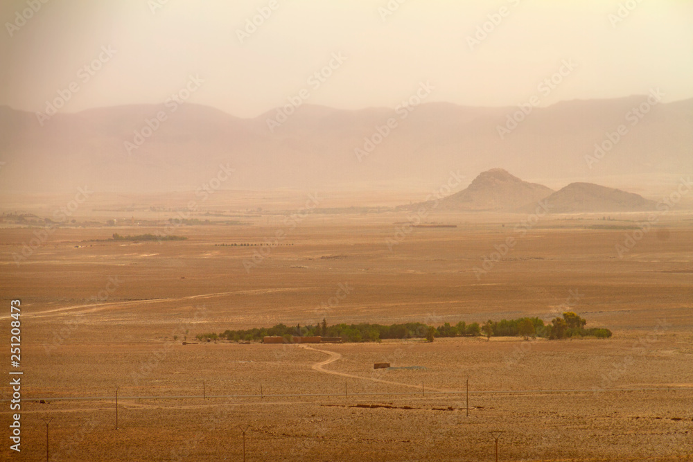 Fototapeta premium Altopiano del Souss (Marocco, Regione di Souss-Massa-Draâ)