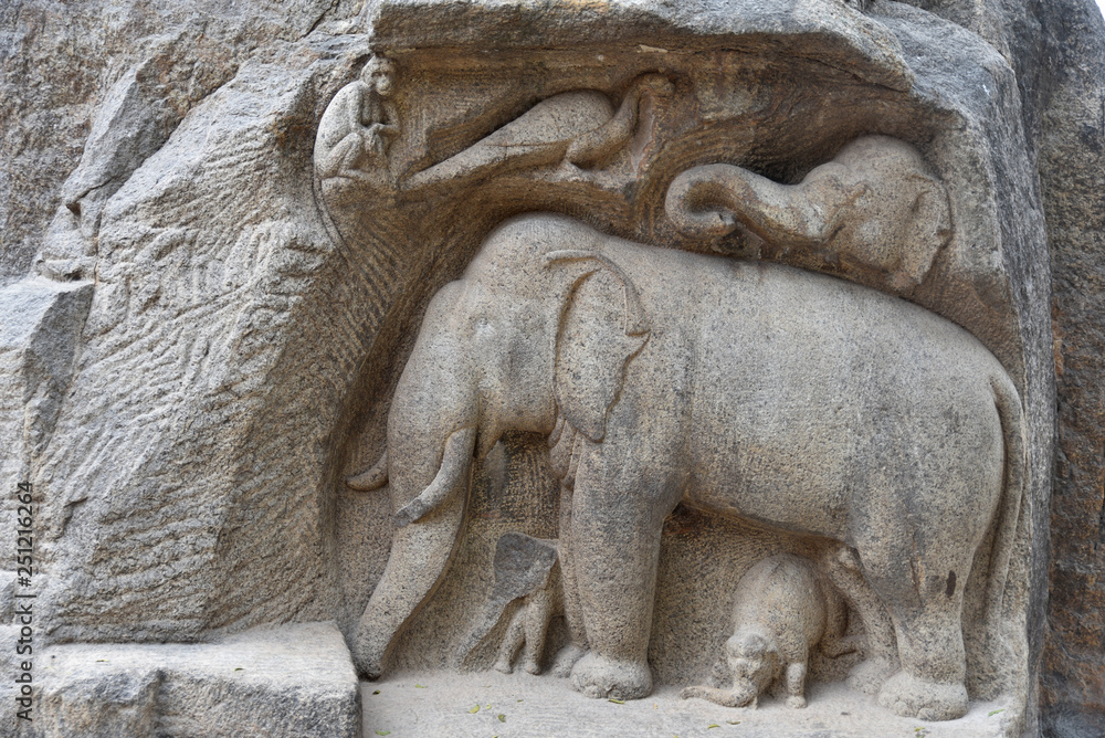 Eléphant de pierre au temple de Mallabapuram, Inde du Sud