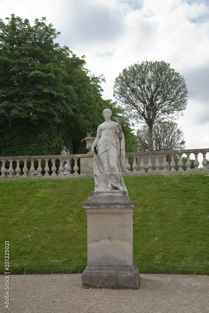Obraz premium PARIS,FRANCE-MAY 30,2014:Luxembourg Garden(Jardin du Luxembourg) in Paris, France. 