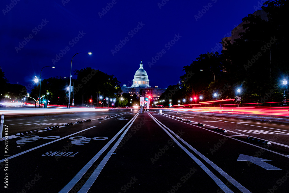 Fototapeta premium blue lights capitol