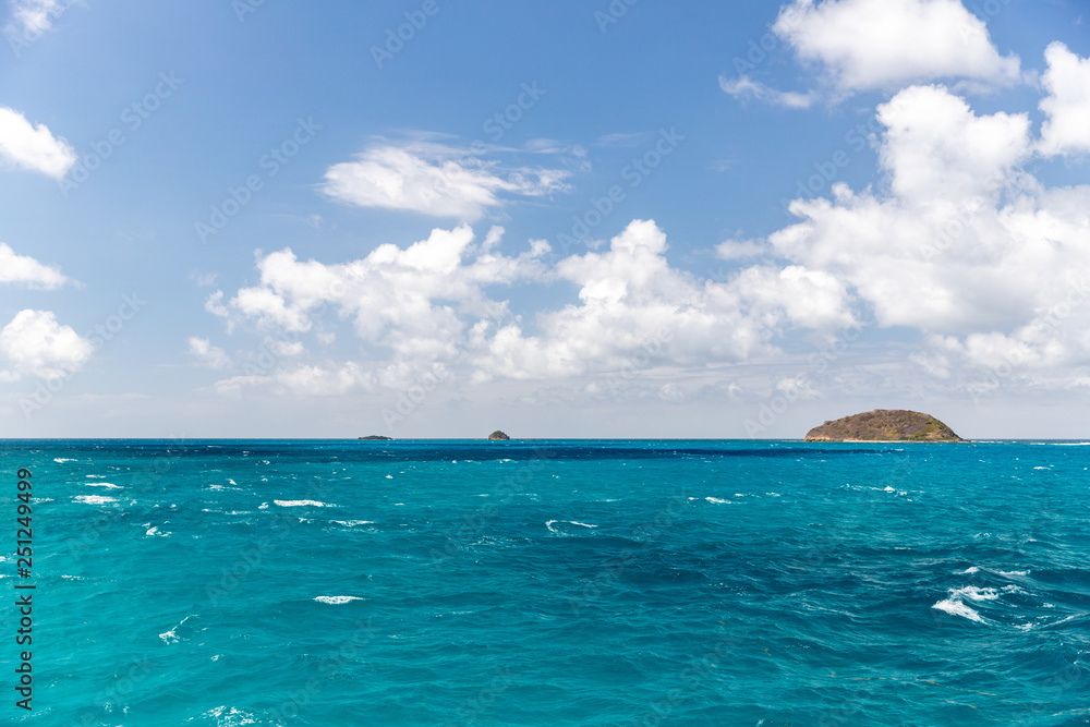 Saint Vincent and the Grenadines, ocean and sky Saint Vincent and the Grenadines, ocean and sky