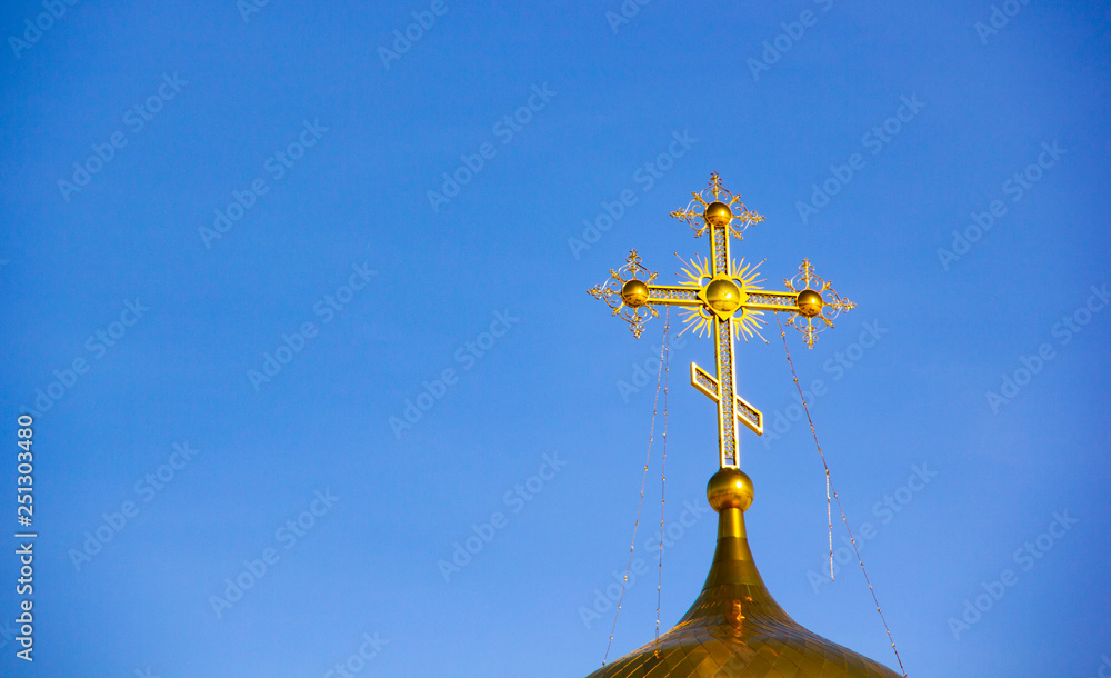 Orthodox cross on the dome of the church against the blue sky Stock ...