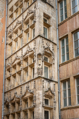 Façade renaissance dans le vieux Lyon