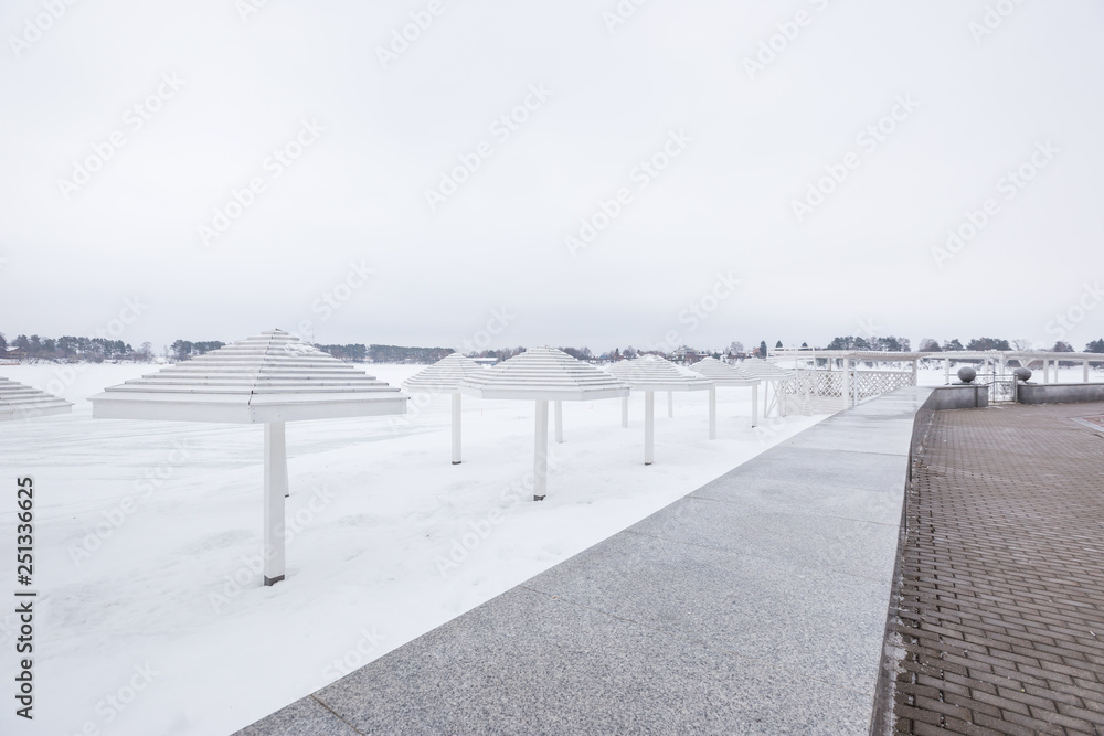 Fototapeta premium Winter landscape in Russia, Istra lake and trees