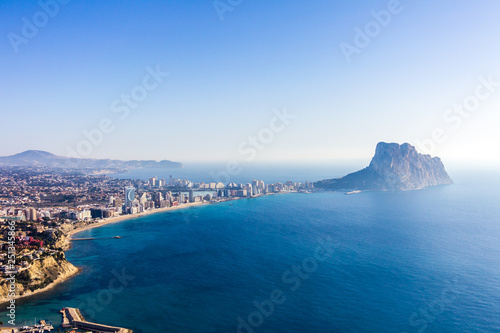 Panoramic view of the Calpe bay and the Peñón de Ifach, from the viewpoint of Morro de Toix