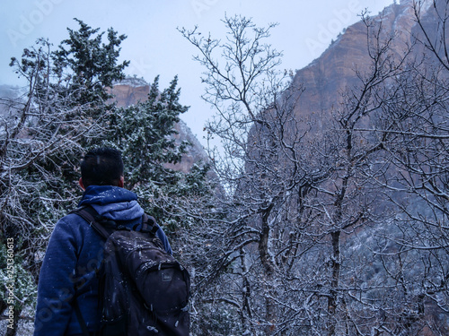 Hiking in Zion National Park during Winter © Jesse