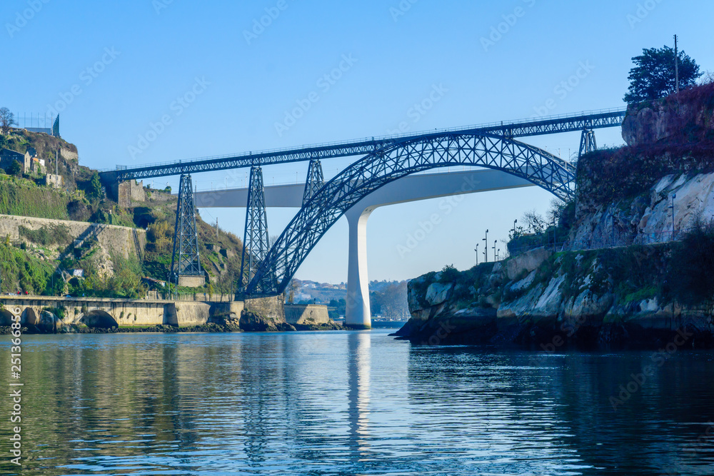 Naklejka premium Maria Pia Bridge and the Sao Joao bridge, in Porto
