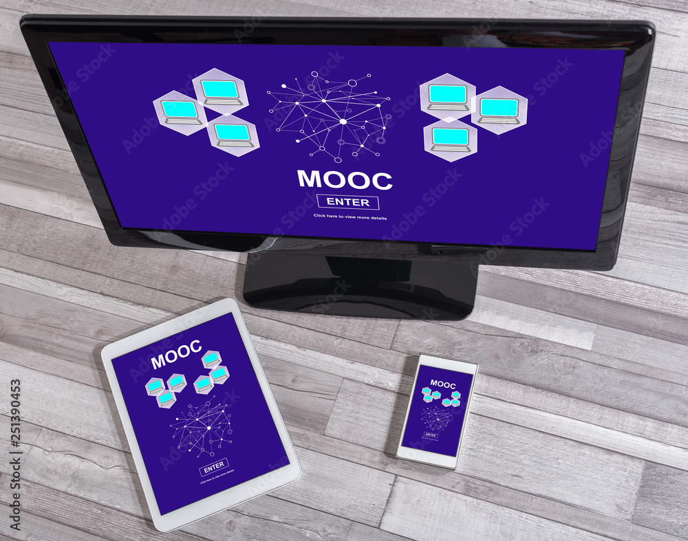 Obraz premium Mooc concept on different devices