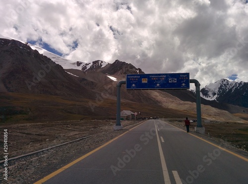 road in the mountains