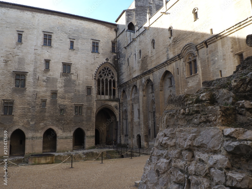 Palace of the Popes in Occitan