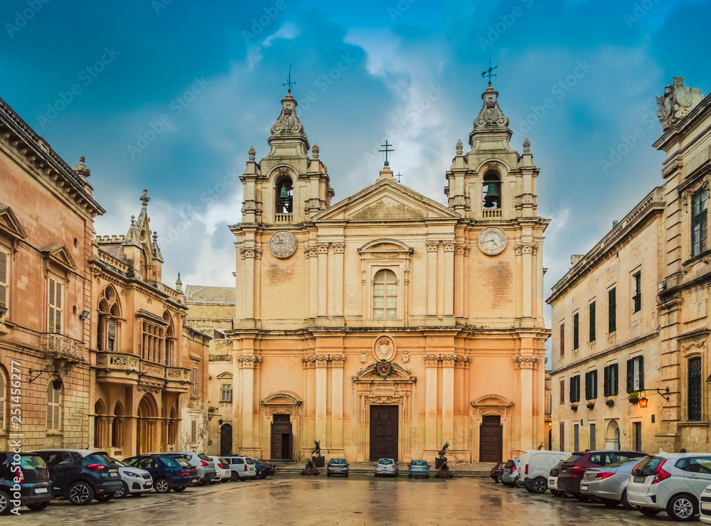 Fototapeta premium Mdina, Malta: St. Paul's Cathedral