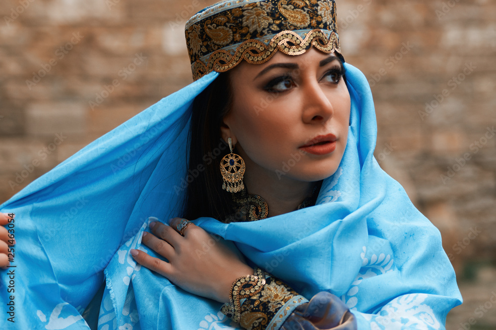 Middle eastern store dress female
