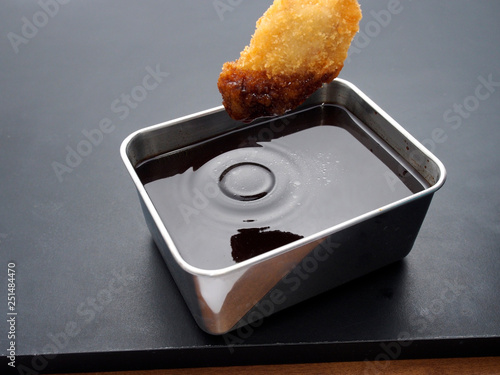 串カツ　ソース