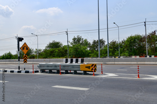 Crash Cushion on the road. Anchorless Non-Redirective Impact Attenuator.