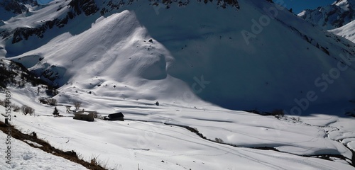 en montant au Galibier en Février photo