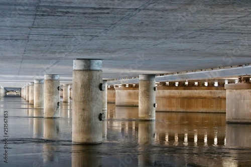 Stoccolma sotto il ponte photo