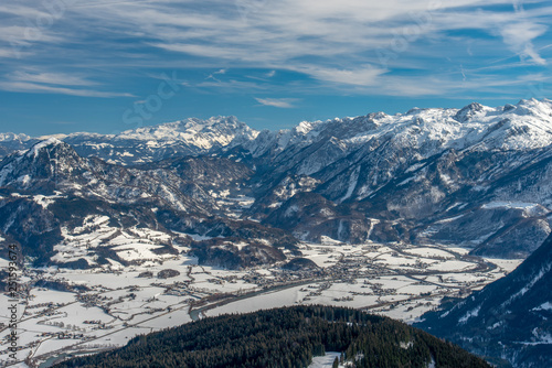 Blick vom Obersalzberg auf die Dachsteingruppe und Tennengebierge