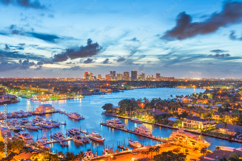 Fort Lauderdale, Florida, USA skyline - obrazy, fototapety, plakaty 