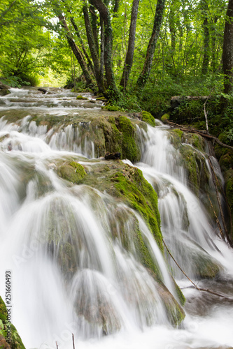 Fototapeta Naklejka Na Ścianę i Meble -  Waterfalls in the Plitvice lakes National Park