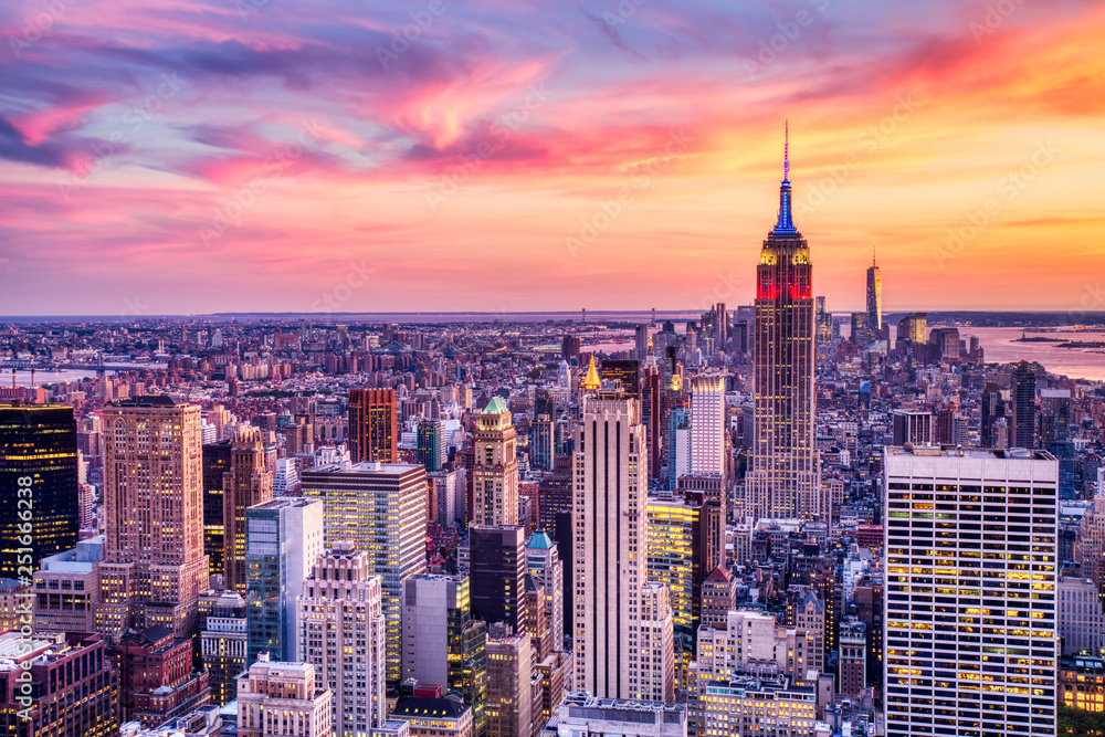 New York City Midtown With Empire State Building At Amazing Sunset 