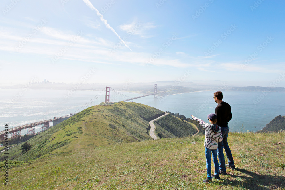 Obraz premium family in san francisco