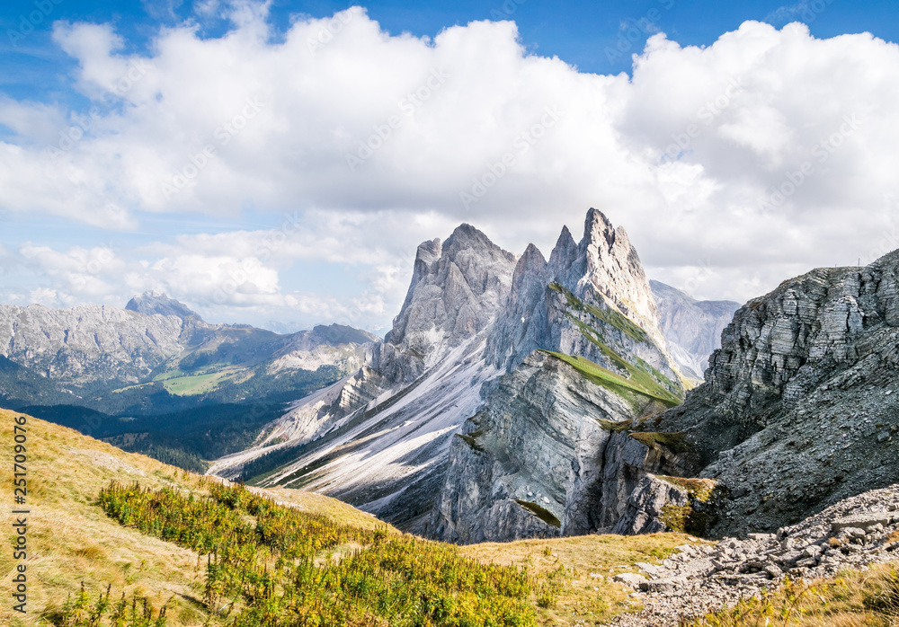 Panorama dal Seceda in Val Gardena, paesaggio alpino del Sudtirol italiano
