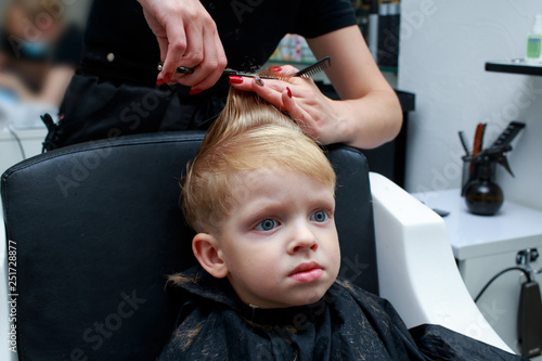 cutting hair of child