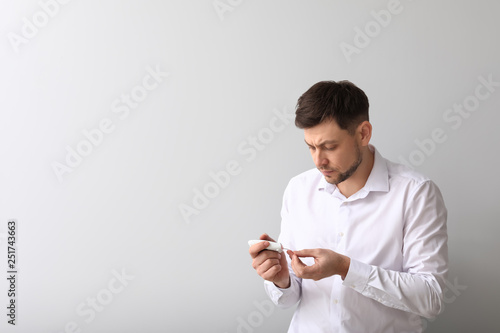 Diabetic man with digital g...