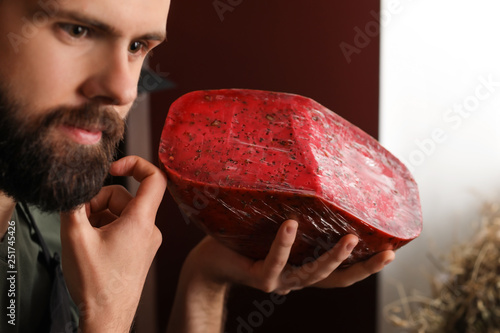 Male seller with delicious ...