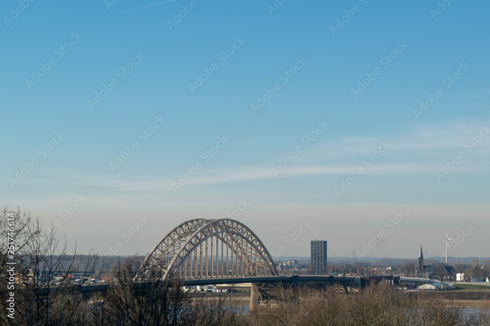Fototapeta premium Bridge Waalbrug in Nijmegen