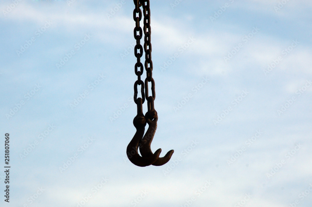 Nahaufnahme eines Haken Kette eines Kranes Nahaufnahme eines Haken Kette eines Kranes