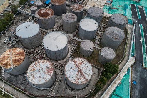 Aerial view of the pipelines and storage tanks © Bob