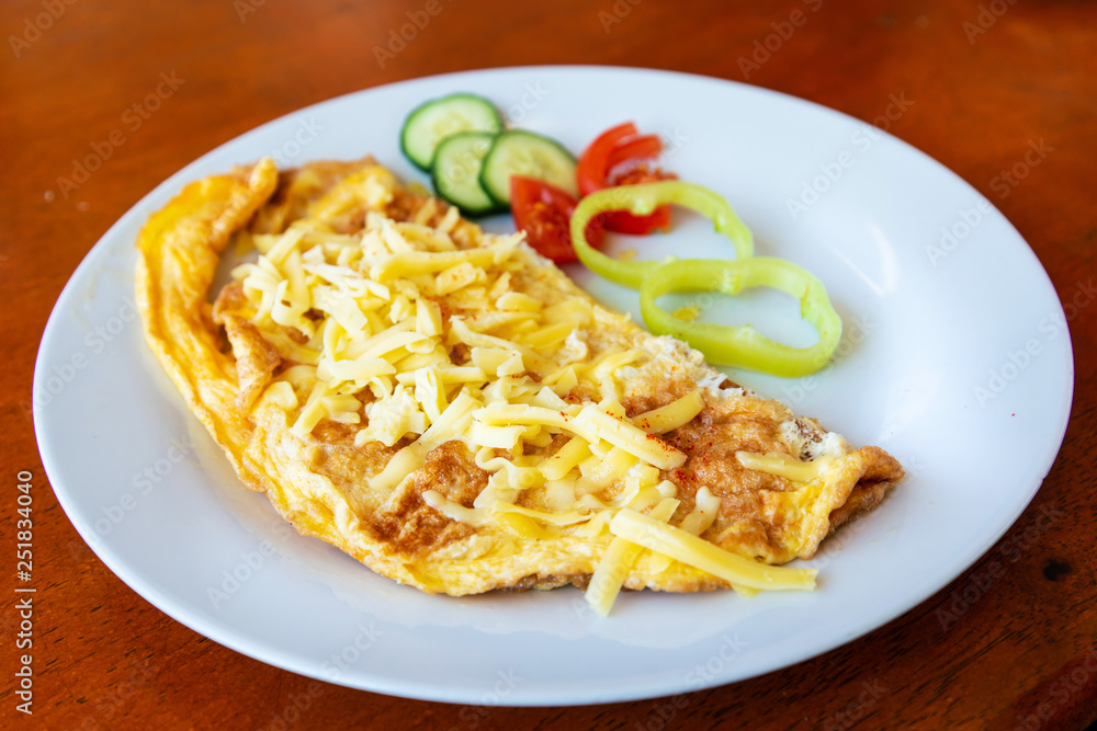 omelet with ham tomato and green salad omelet with ham tomato and green salad