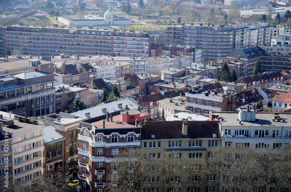 Bruxelles : Panorama sur la ville du haut de la Basilique de Koekelberg (Belgique)