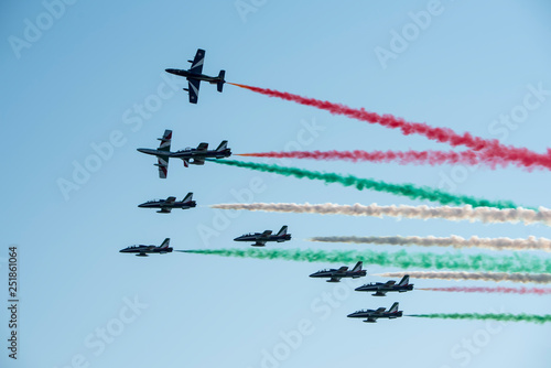 The Italian acrobatic team: the tricolor arrows