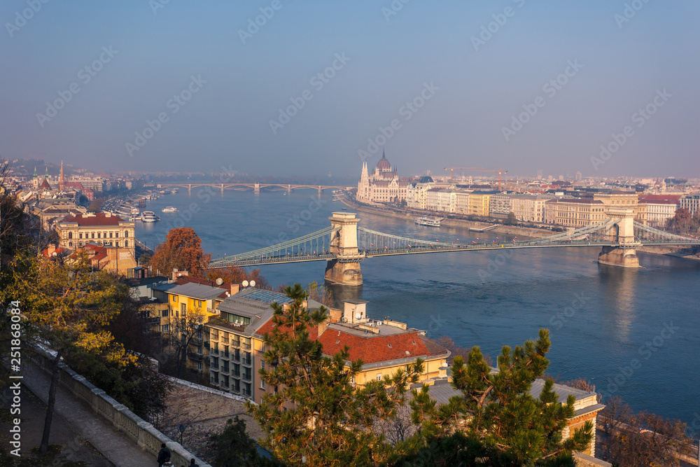 Beautifull view of the Danube river in Budapest