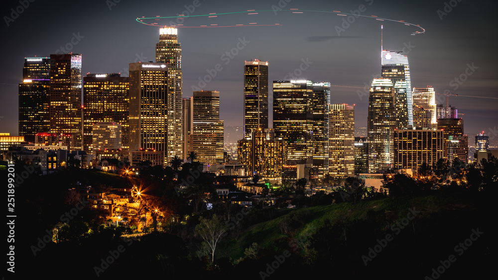 Fototapeta premium Los Angeles skyline by night