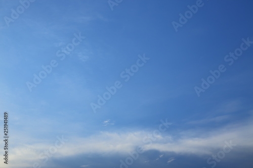 Fototapeta Naklejka Na Ścianę i Meble -  white cloud on clear blue sky background