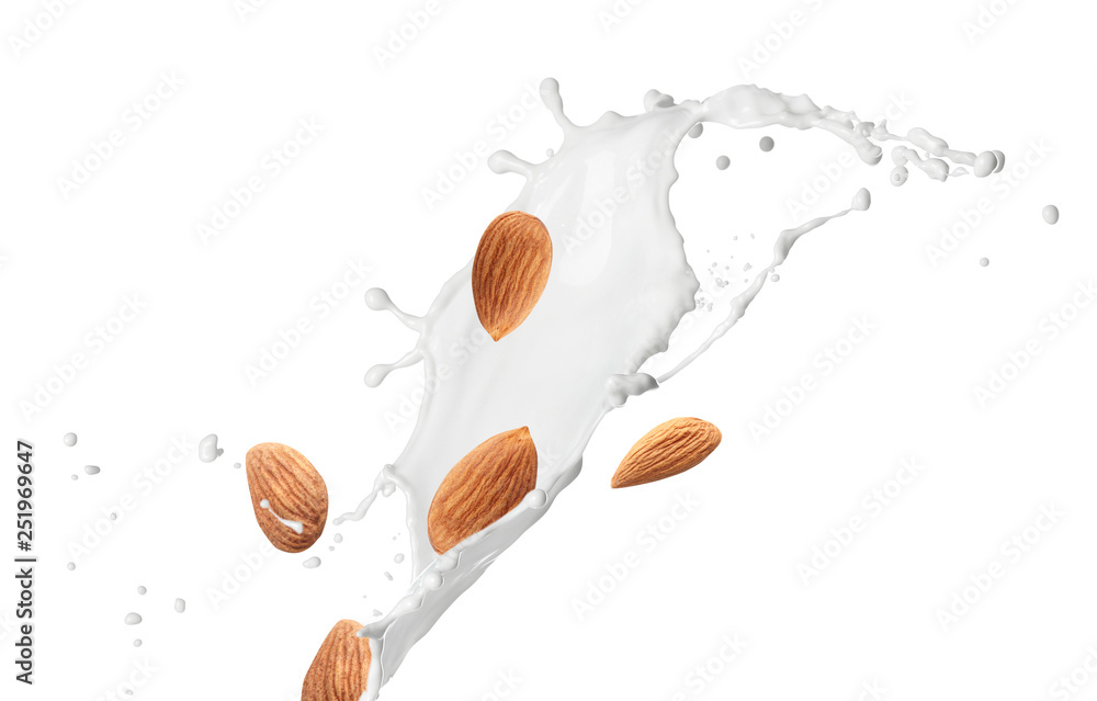 Φωτογραφία Splash of milk on white background