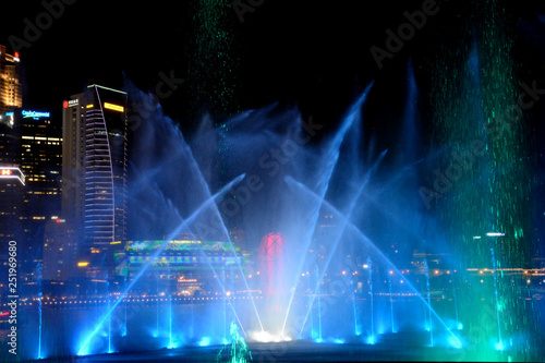Laser showin Marina Bay  Singapore