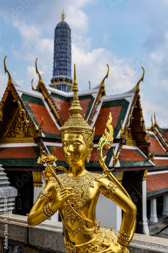 Statue in Grand Palace, Bangkok, Thailand © kovgabor79